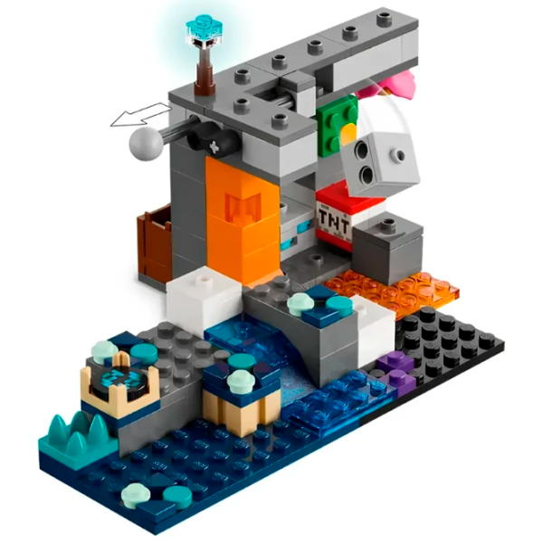 Конструктор LEGO The Warden Encounter Классический/ Разноцветный photo 4