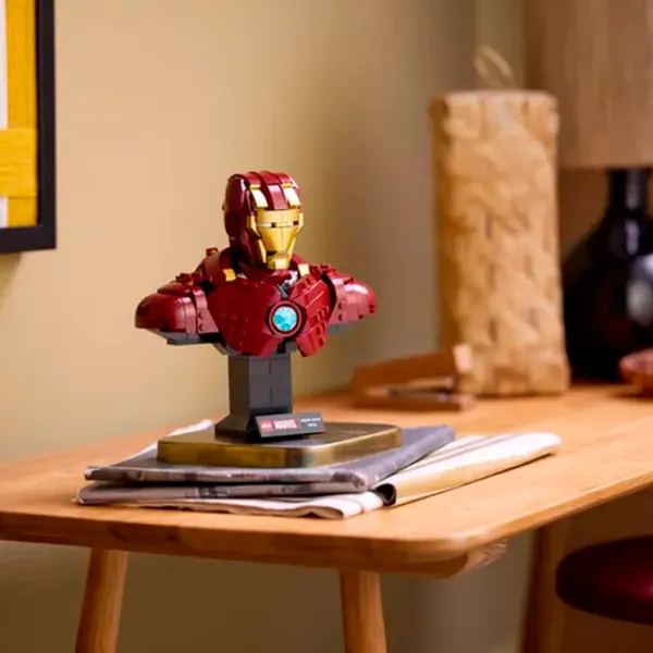 Constructor LEGO Iron Man MK4 Personaj de film/ Red photo 5