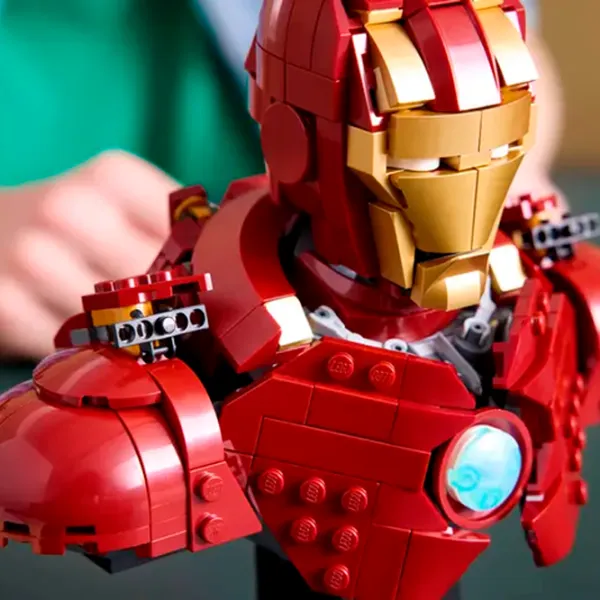 Constructor LEGO Iron Man MK4 Personaj de film/ Red photo 6