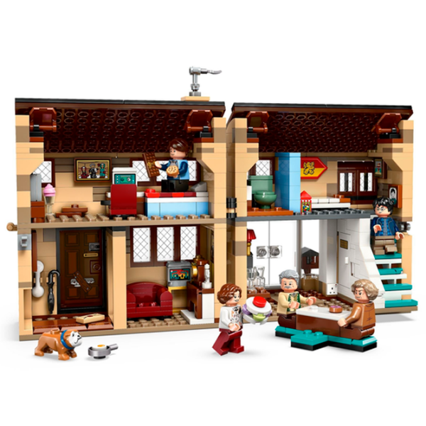Конструктор LEGO Privet Drive: Aunt Marges Vizit Классический/ Коричневый photo 3