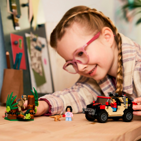 Constructor LEGO Raptor Off-Road Escape Scenă din film/ Brown photo 4