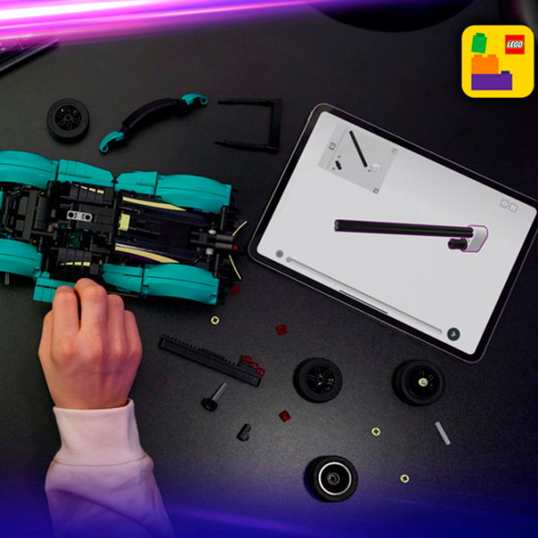 Constructor LEGO Aston Martin Valkyrie Mașină/ Aquamarin photo 6