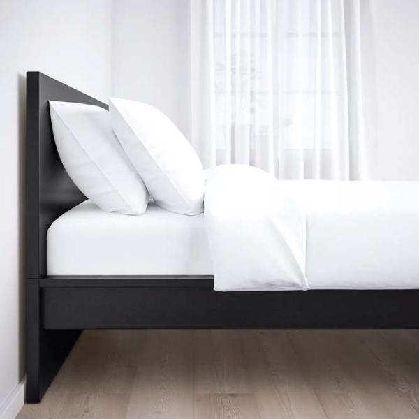Pat Ikea Malm 180 x 200 cm / Masiv / Black-Brown photo 3 Pat Ikea Malm 180 x 200 cm / Masiv / Black-Brown photo 3
