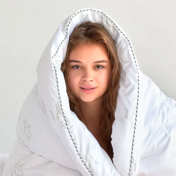 Одеяла Mobicasa SUPER SOFT Classic 140 x 210 cm photo 4 Одеяла Mobicasa SUPER SOFT Classic 140 x 210 cm photo 4
