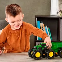 Tractor John Deere 47353 / / Black Green photo 3