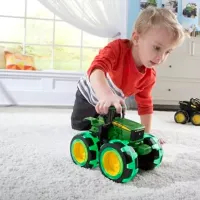 Tractor John Deere 46434 / / Black Green photo 3