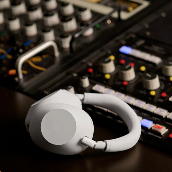 Căști Sony WH-1000XM6B Silver Silver Fără fir/ Personal photo 9