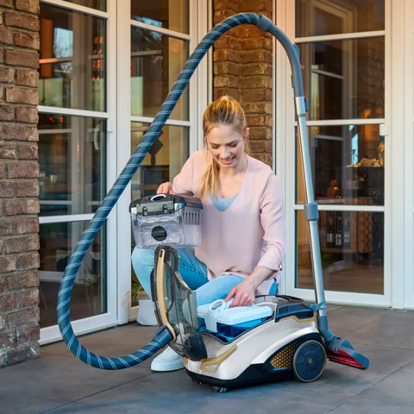 Моющий пылесос THOMAS DryBox Amfibia Pro 4ALL 1700 Вт / White Черный photo 7 Моющий пылесос THOMAS DryBox Amfibia Pro 4ALL 1700 Вт / White Черный photo 7