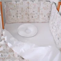 Барьер для кроватки Veres Зайчики в цветах Белый / Хлопок