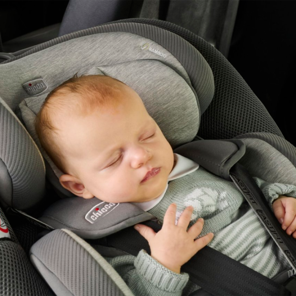 Детское автокресло Chicco One Seat I-Size  15 месяцев - / 19.5 кг / Posh Black photo 5 Детское автокресло Chicco One Seat I-Size  15 месяцев - / 19.5 кг / Posh Black photo 5