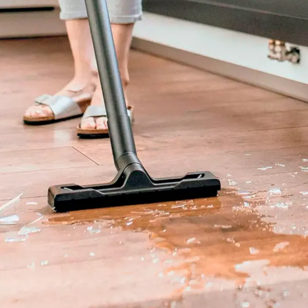 Промышленный пылесос KARCHER WD2 Plus V-12/4/18 1.628-000.0 + Brush DN35 9.755-548.0 1000 Вт / Желтый photo 7