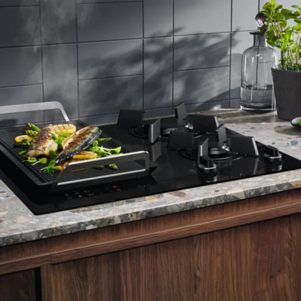Plită încorporabilă pe gaz Electrolux KDI641723K Sticlă călită / Black photo 3