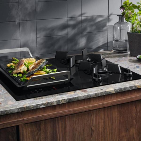 Plită încorporabilă pe gaz Electrolux KDI641723K Sticlă călită / Black photo 3