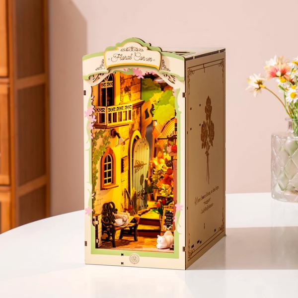 Puzzle 3D RoLife Book Nook 14+/ Numărul de piese: 164 photo 2