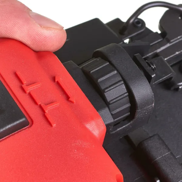 Pistol pneumatic Milwaukee FN18GS-0 Red /  photo 3