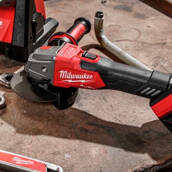 Polizor Milwaukee M18FSAG125XB-502X Unghiular / / Red photo 3
