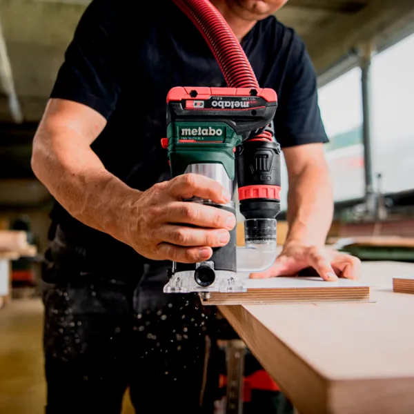 Maşina de frezat Metabo FMV 18 LTX BL 8  / Green photo 4