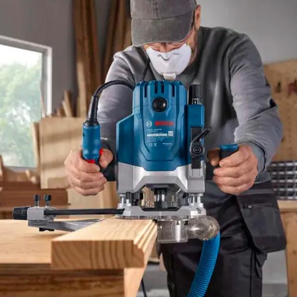Фрезер Bosch GW GOF 20-12 2000 Вт / Зеленый photo 5 Фрезер Bosch GW GOF 20-12 2000 Вт / Зеленый photo 5