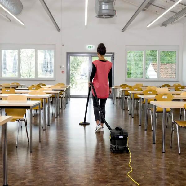 Aspirator industrial KARCHER T 11/1 Classic Re!Plast Anniversary Edition 850 W / Black photo 2