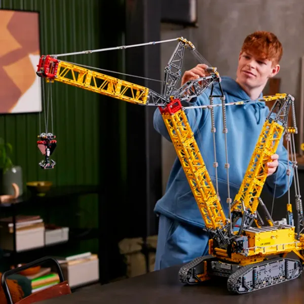 Constructor cu telecomandă LEGO Liebherr LR 13000 Clasic/ Yellow photo 5