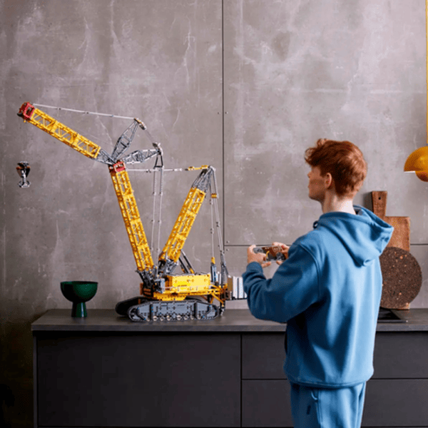 Constructor cu telecomandă LEGO Liebherr LR 13000 Clasic/ Yellow photo 7