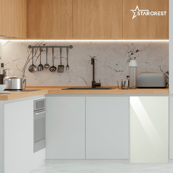 Frigider Starcrest SF-91GLS-WHE cu congelator sus 91 l / 83 cm / White Glass photo 6