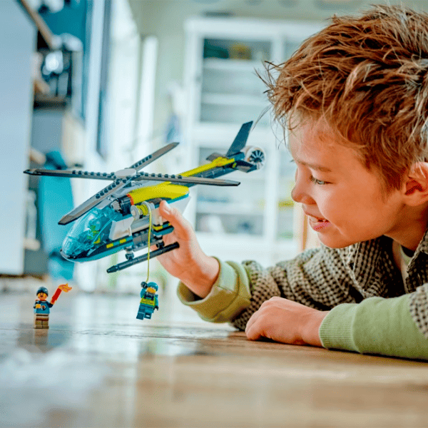 Constructor LEGO Emergency Rescue Helicopter Figuri/ Multicolor photo 7 Constructor LEGO Emergency Rescue Helicopter Figuri/ Multicolor photo 7