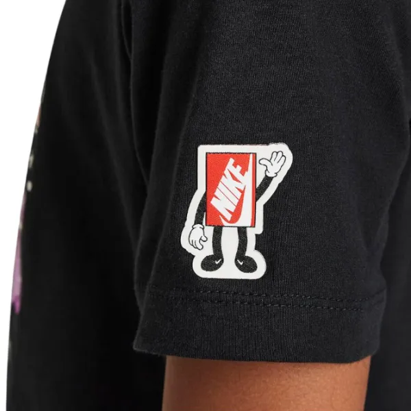 Футболка для мальчиков Nike K Nsw Tee Boxy 1 XL / Черный photo 5 Футболка для мальчиков Nike K Nsw Tee Boxy 1 XL / Черный photo 5