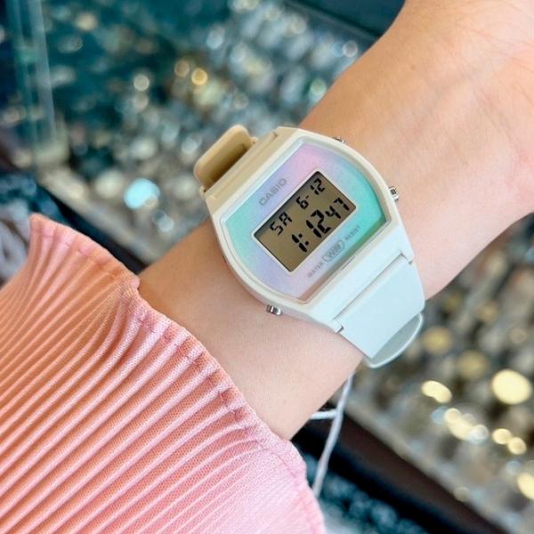 Наручные часы для женщин Casio LW-205H-8AEF Кварцевый / 39 x 35 мм photo 4
