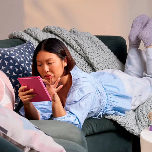 Электронная книга Amazon Kindle Paperwhite 12th Gen 2024 7" / E Ink Carta / 16 ГБ / Черный photo 3