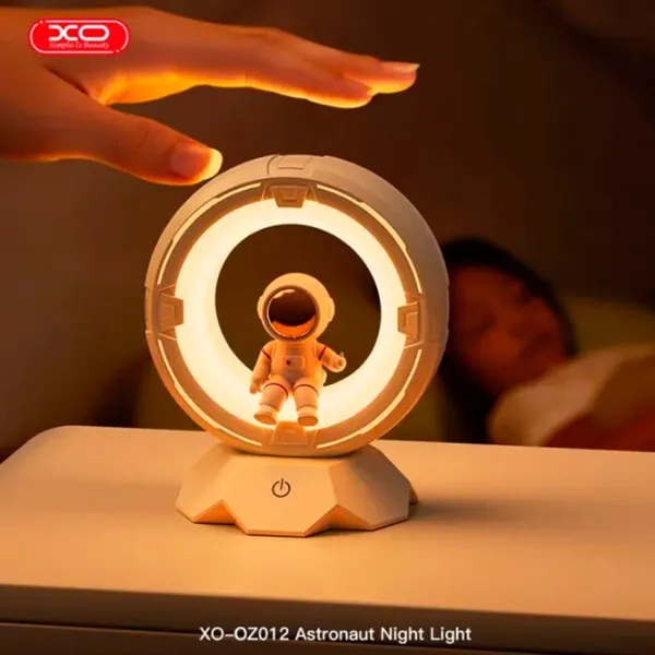 Proiector de stele XO Astronaut Spaceman Tri-color Night Light Pat OZ12 3+ / Brown White photo 2