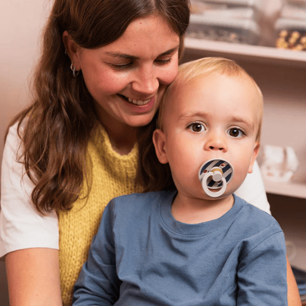 Соска круглая Bibs Studio Colour 12022105 Унисекс / 6 месяцев - 18 месяцев / Латекс / Песочный photo 5 Соска круглая Bibs Studio Colour 12022105 Унисекс / 6 месяцев - 18 месяцев / Латекс / Песочный photo 5