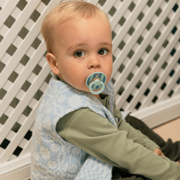 Соска круглая Bibs Studio Colour 12022102 Унисекс / 6 месяцев - 18 месяцев / Латекс / Бензин photo 5 Соска круглая Bibs Studio Colour 12022102 Унисекс / 6 месяцев - 18 месяцев / Латекс / Бензин photo 5