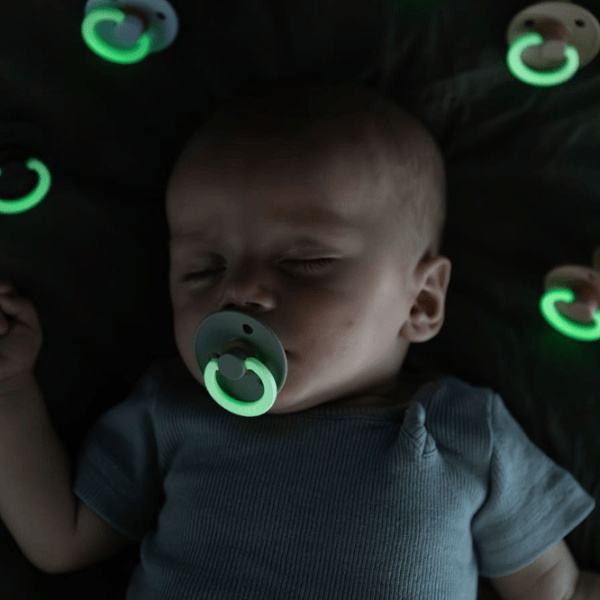 Соска круглая Bibs Colour Glow 120454 Для девочек / 6 месяцев - 18 месяцев / Латекс / Лесовик photo 5 Соска круглая Bibs Colour Glow 120454 Для девочек / 6 месяцев - 18 месяцев / Латекс / Лесовик photo 5