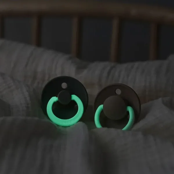 Соска круглая Bibs Colour Glow 120456 Унисекс / 6 месяцев - 18 месяцев / Латекс / Песочный photo 4 Соска круглая Bibs Colour Glow 120456 Унисекс / 6 месяцев - 18 месяцев / Латекс / Песочный photo 4