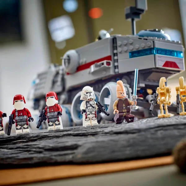 Constructor LEGO Republic Juggernaut Clasic/ Gray photo 7