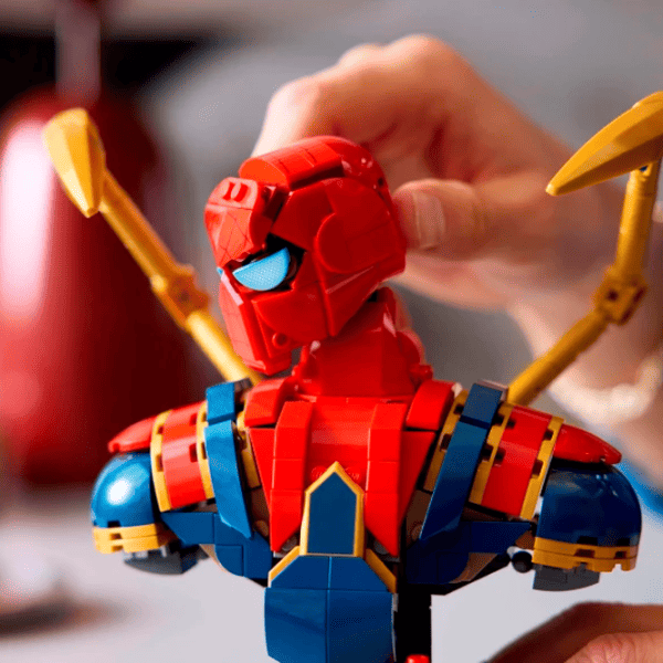 Constructor LEGO Iron Spider-Man Clasic/ Red photo 3