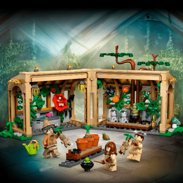 Constructor LEGO Hogwarts™ Castle: Herbology Class Clasic/ Brown photo 3