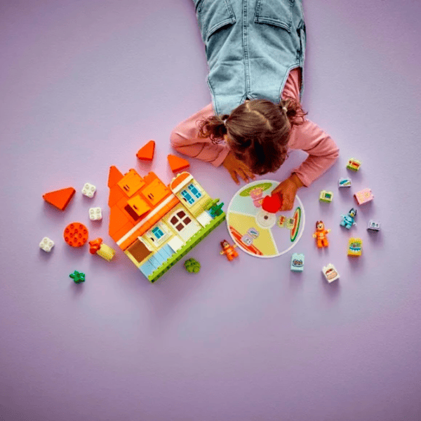 Constructor LEGO Bluey's Family House With Memory Game Clasic/ Orange photo 6