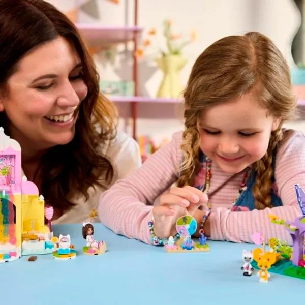 Constructor LEGO Sweet Treat Mountain & Kitty Garden Clasic/ Pink photo 7