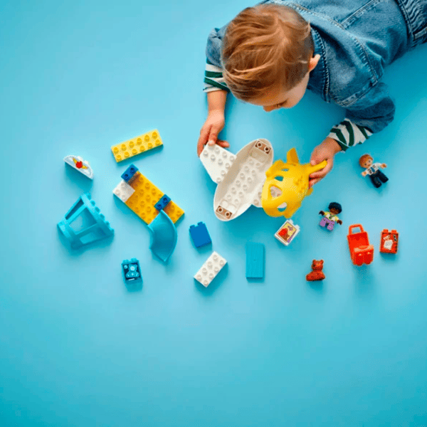 Constructor LEGO First Time At The Airport Clasic/ Yellow photo 4