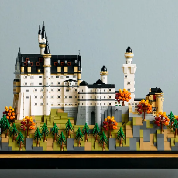 Constructor LEGO NEUSCHWANSTEIN CASTLE Clasic/ White photo 3