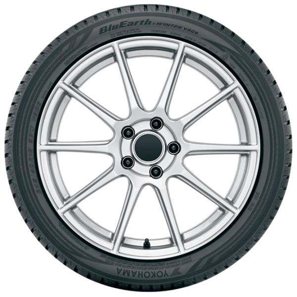 Anvelope Yokohama BluEarth Winter V906 245/45 R19 102V Iarnă / Autoturism photo 2 Anvelope Yokohama BluEarth Winter V906 245/45 R19 102V Iarnă / Autoturism photo 2