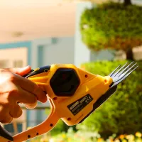 Mașină de tuns gard viu RTRMAX RTX1893B Cu acumulator / Yellow photo 5