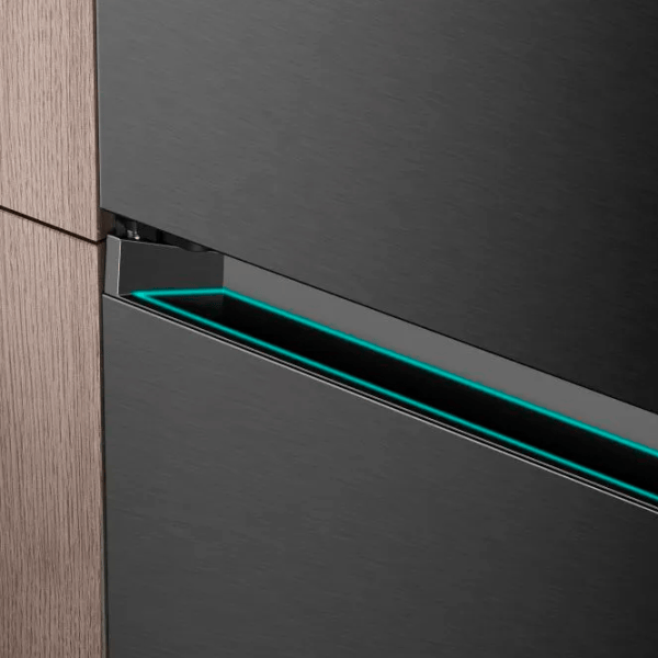 Холодильник Hisense RB3K330SAID с нижней морозильной камерой 330 л / 185.6 cm / Черный photo 10 Холодильник Hisense RB3K330SAID с нижней морозильной камерой 330 л / 185.6 cm / Черный photo 10