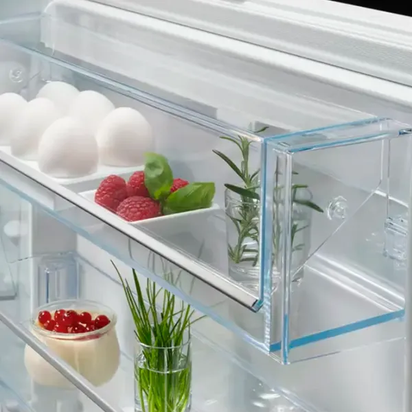 Frigider AEG NSC7P751DS cu congelator jos 376 l / 188.4 cm / White photo 5