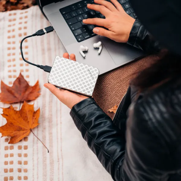 SSD Verbatim Store 'n' Go 1 ТБ 53197 / Серебряный photo 5