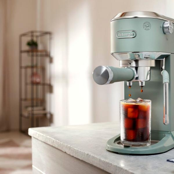 Aparat de cafea DeLonghi EC890GR  / 1.1 l / Pistachio photo 8
