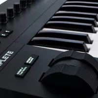 MIDI-клавиатура Native Kontrol A25 25 / Компактный photo 4