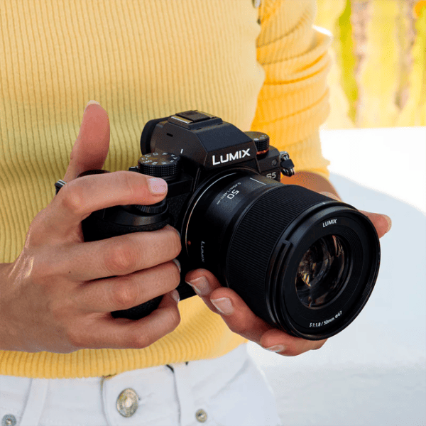 Объектив Panasonic Lumix S 50mm f/1.8 Черный photo 6